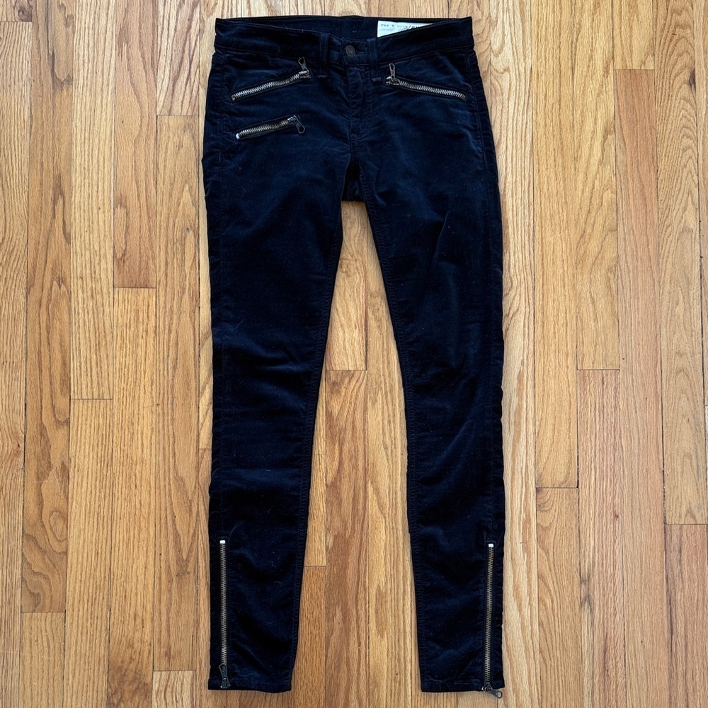 Rag & Bone sz 24 Velvet‎ Dark Navy Skinny Jeans Zipper Accents great condition